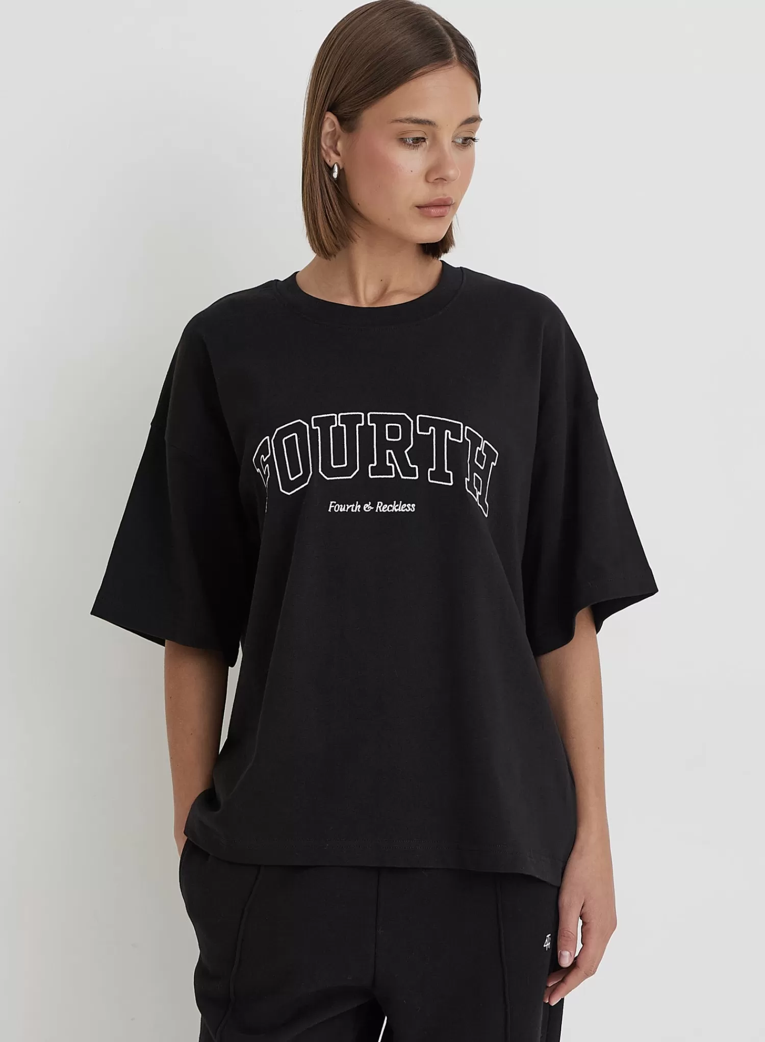Black Oversized Fourth Applique T-shirt – Alice-4th & Reckless Store