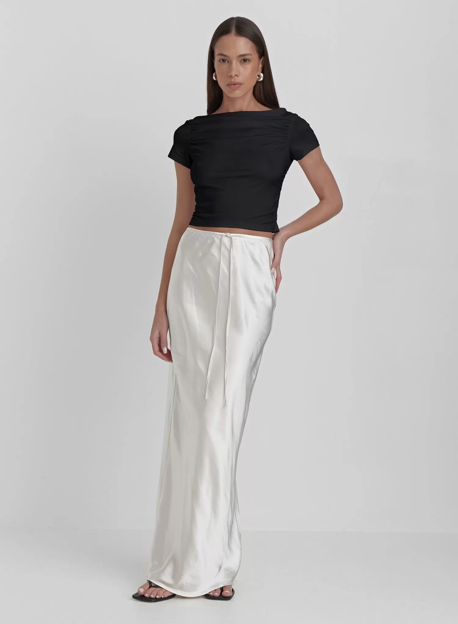 Black Ruched Jersey Cropped T-shirt- Darrilyn-4th & Reckless Best