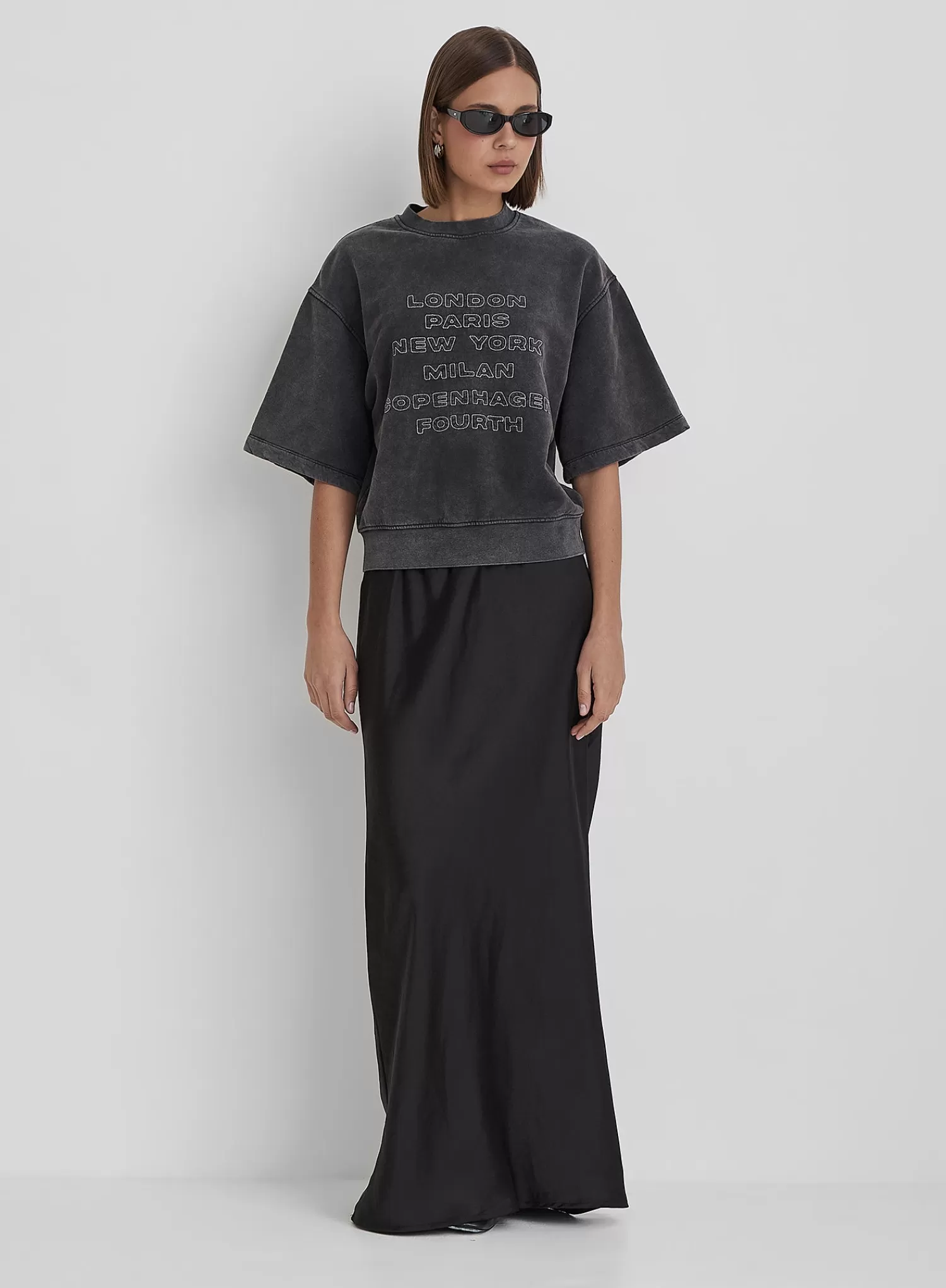 Charcoal Cropped Graphic Sweat Top - Christy-4th & Reckless Cheap