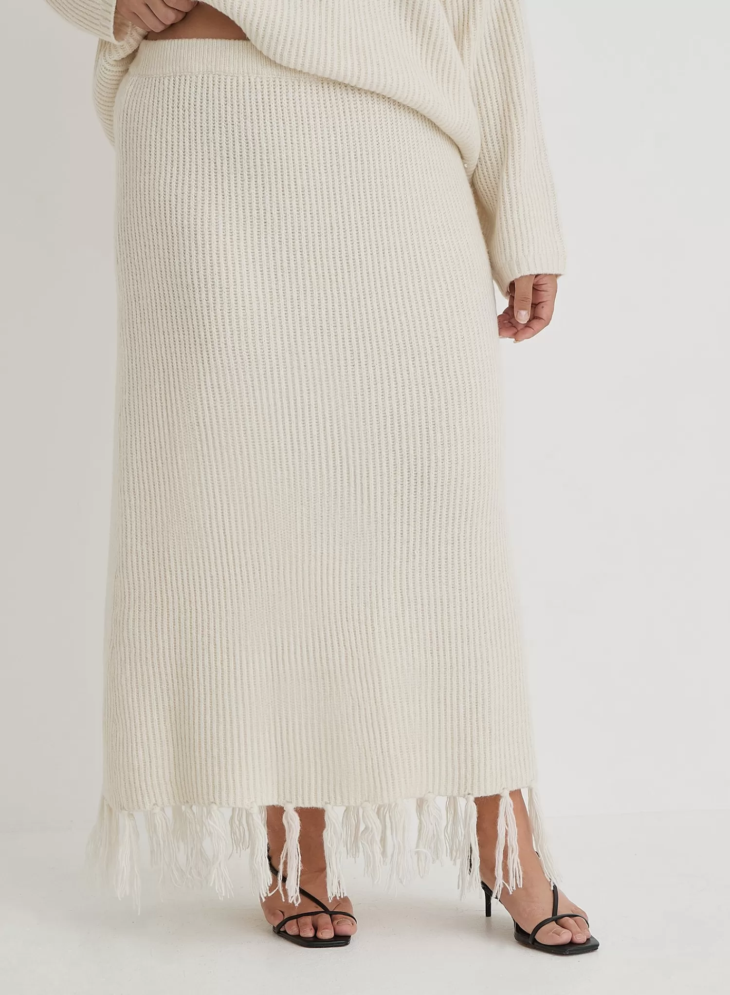 Cream Plus Size Knit Tassle Trim Maxi Skirt- Fallon-4th & Reckless Online