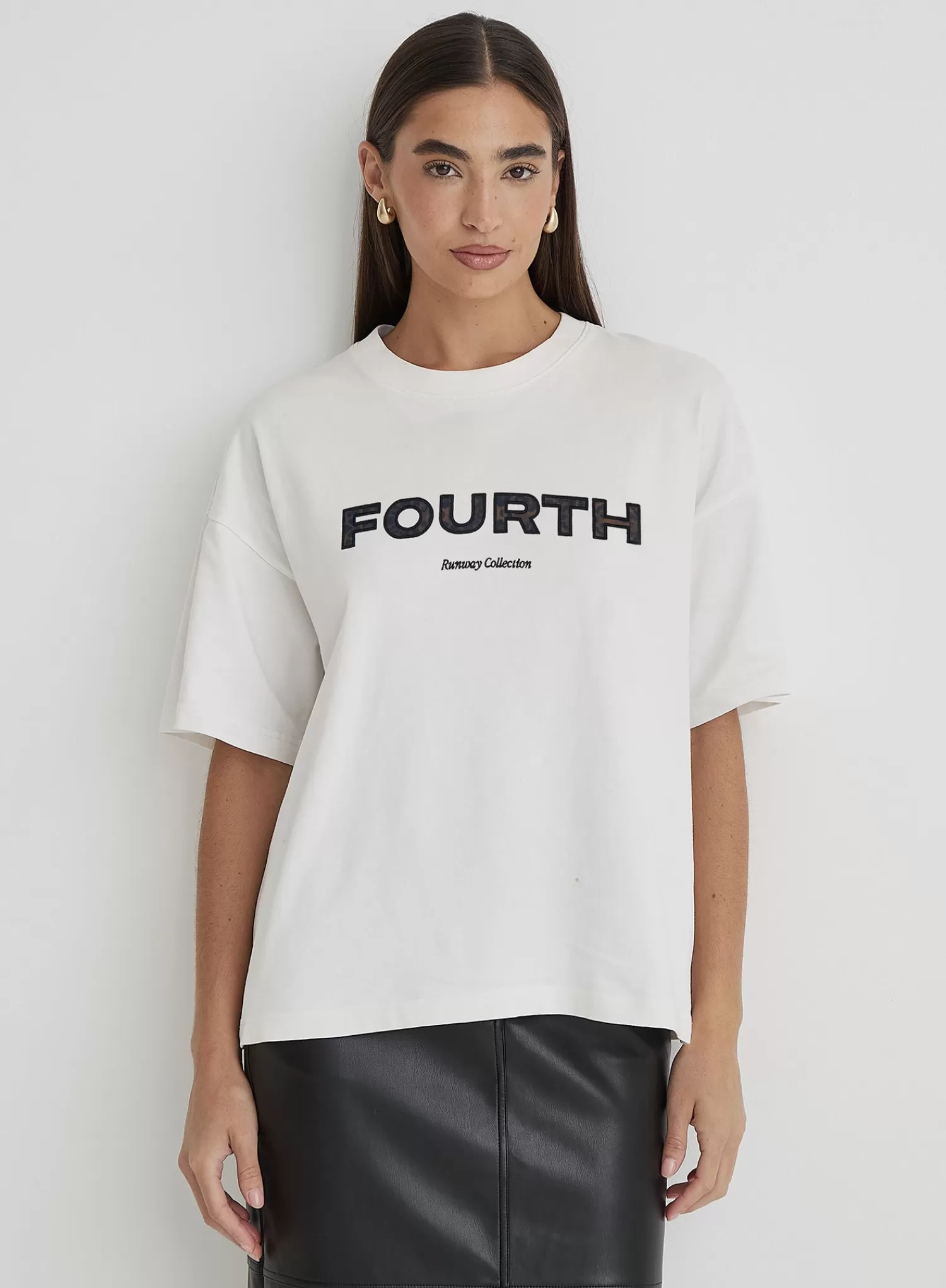 White Leopard Print Logo Slogan T-Shirt- Amber-4th & Reckless Clearance